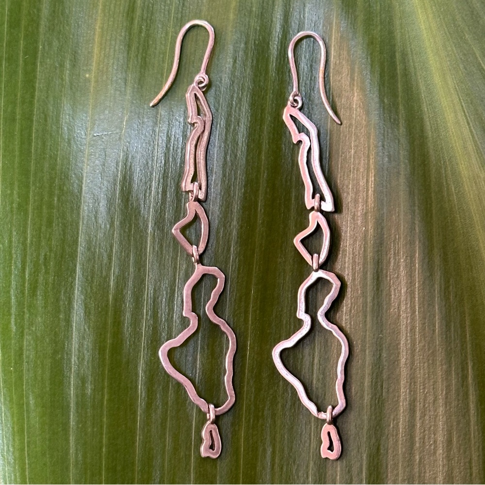 Maui Island Chain Silver Earrings